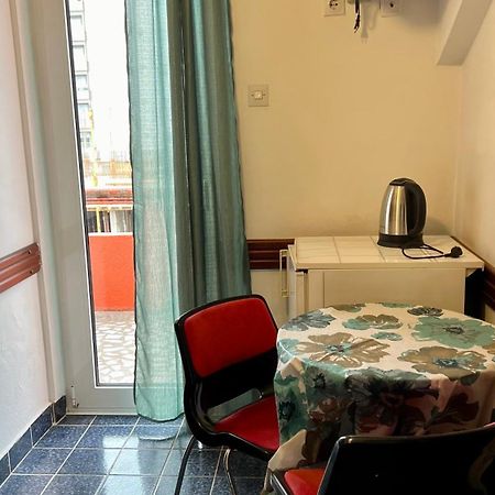 Apartments Holiday Budva Luaran gambar