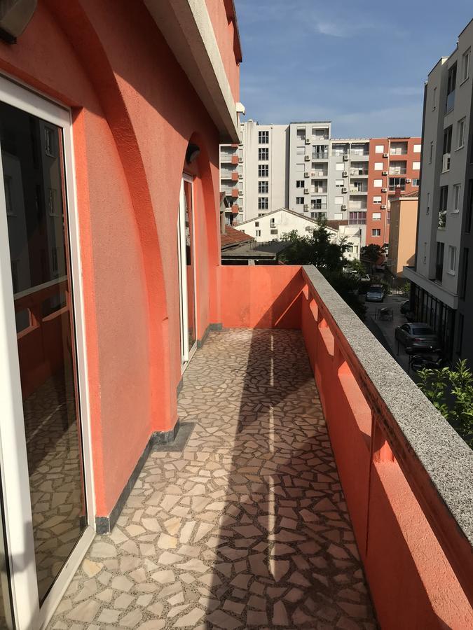 Apartments Holiday Budva Luaran gambar